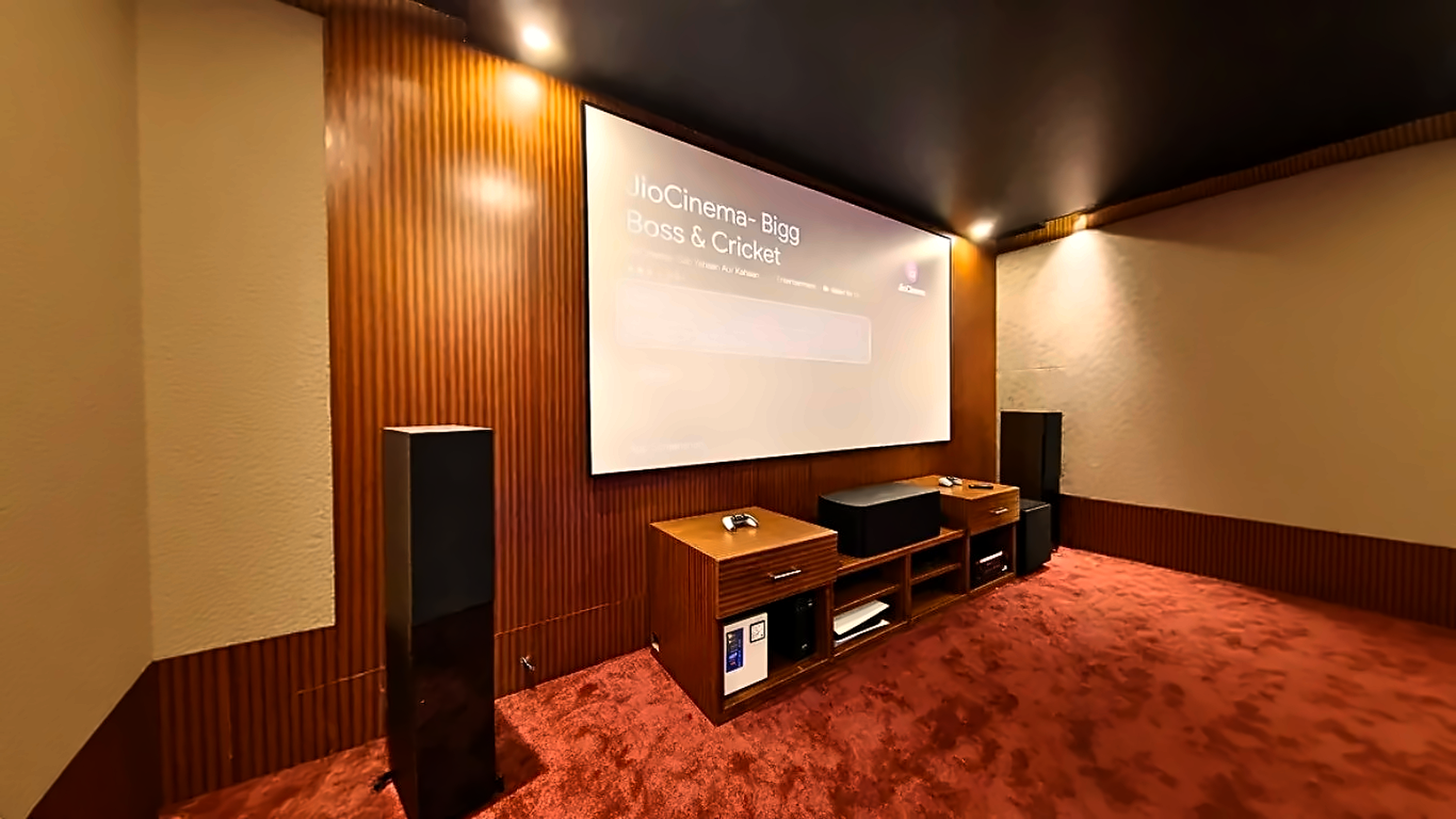Immersive Screen